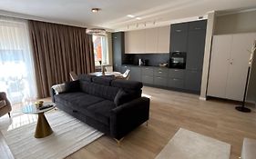 Apartament Symsar